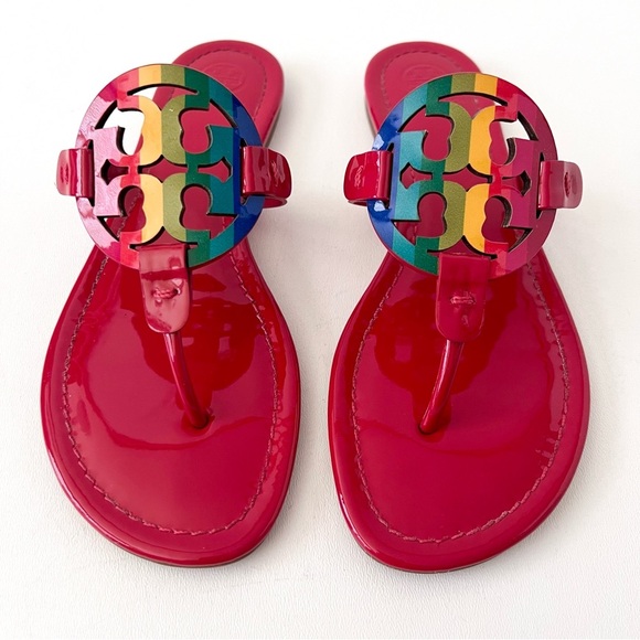 TORY BURCH | Miller Bright Rainbow Ruby Red Patent Leather Sandal Flip Flop 8 - Picture 3 of 14